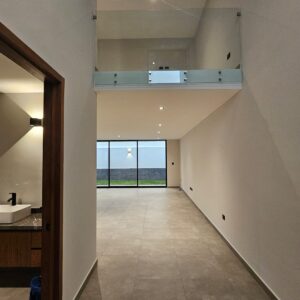 WhatsApp Image 2024-11-07 at 19.44.39 (2)